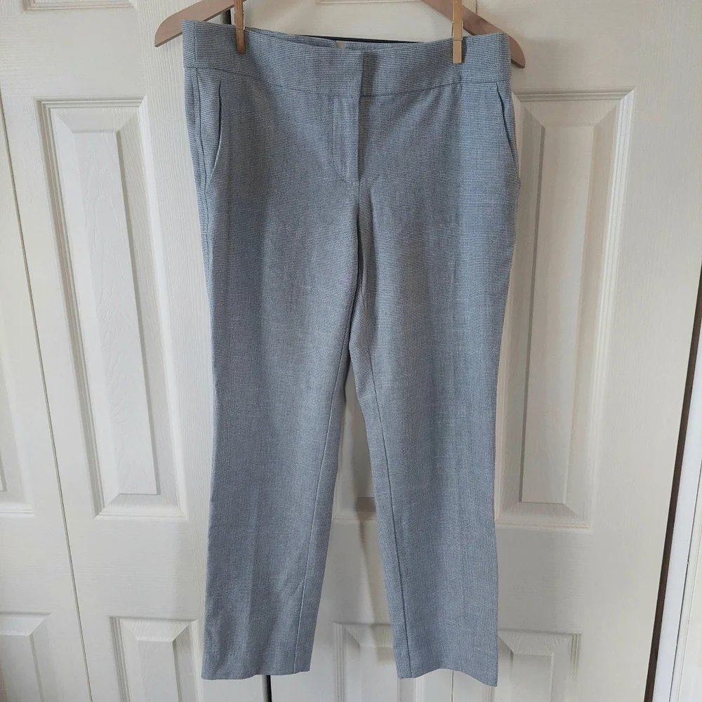 Ann Taylor Loft- Marisa- Gray Pants! Women's Sz. 4! (SK-B)